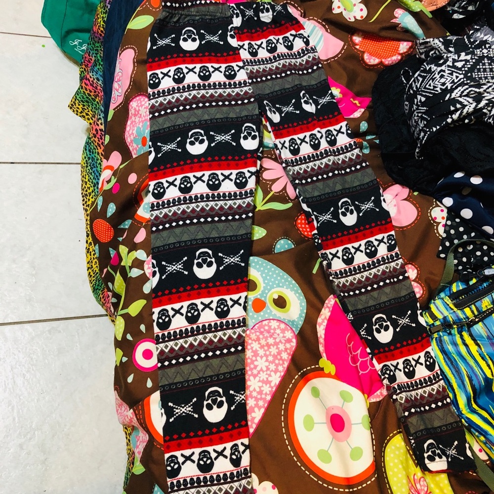 Skull leggings Small Pirate Tribal Acrylic Stretch